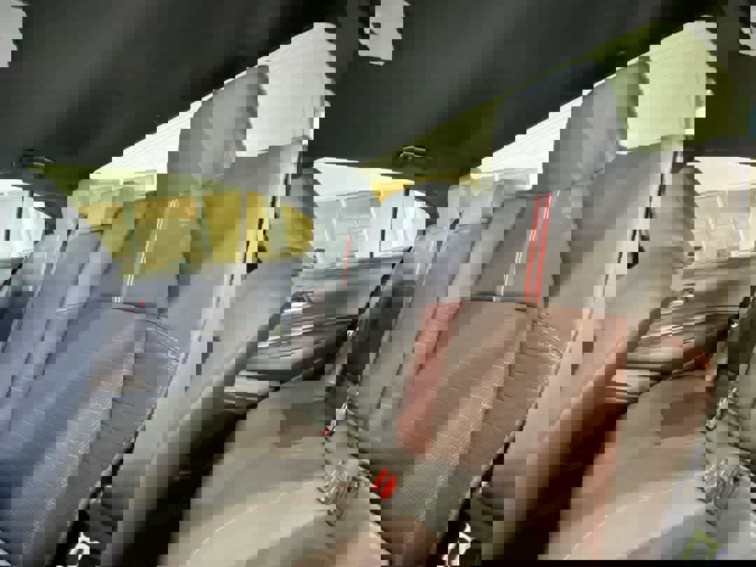 Used 2025 Toyota Corolla SE image 25