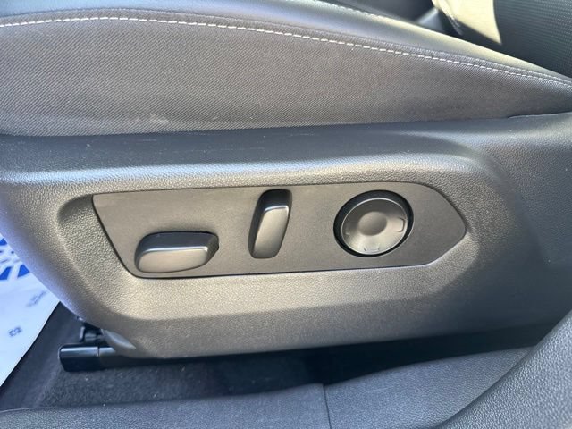 Used 2024 Buick Envision Preferred AWD/4WD image 15
