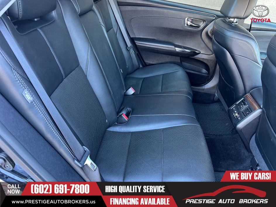 Used 2014 Toyota Avalon Limited w/ Technology Package image 30