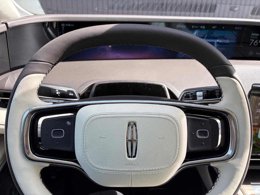 New 2026 Lincoln Nautilus Black Label AWD/4WD image 48