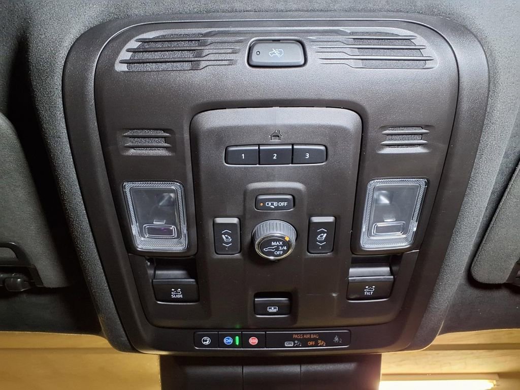 Used 2021 Cadillac Escalade ESV Sport Platinum AWD/4WD image 12