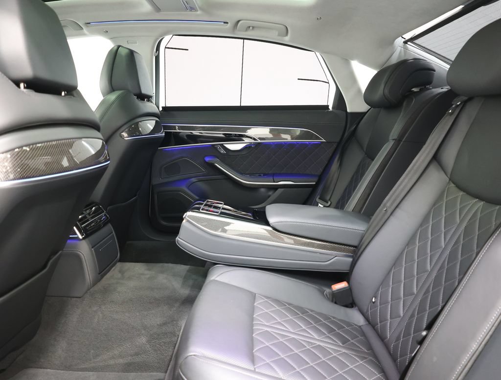 Used 2023 Audi S8 w/ S8 Comfort Plus Package AWD/4WD image 27