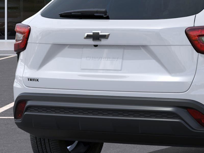 New 2026 Chevrolet Trax LS w/ LS Convenience Package FWD image 48