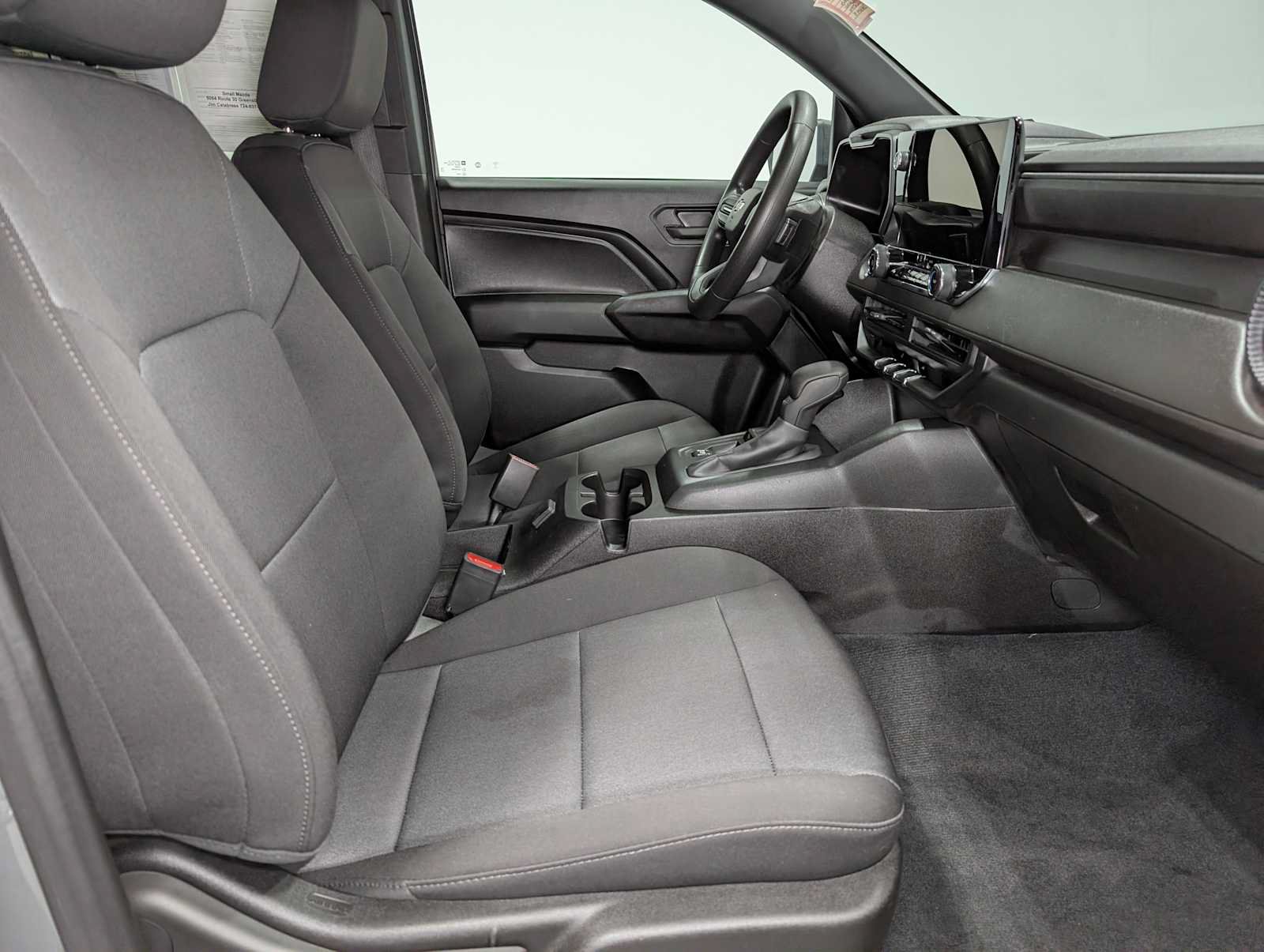 Used 2023 Chevrolet Colorado W/T RWD image 40