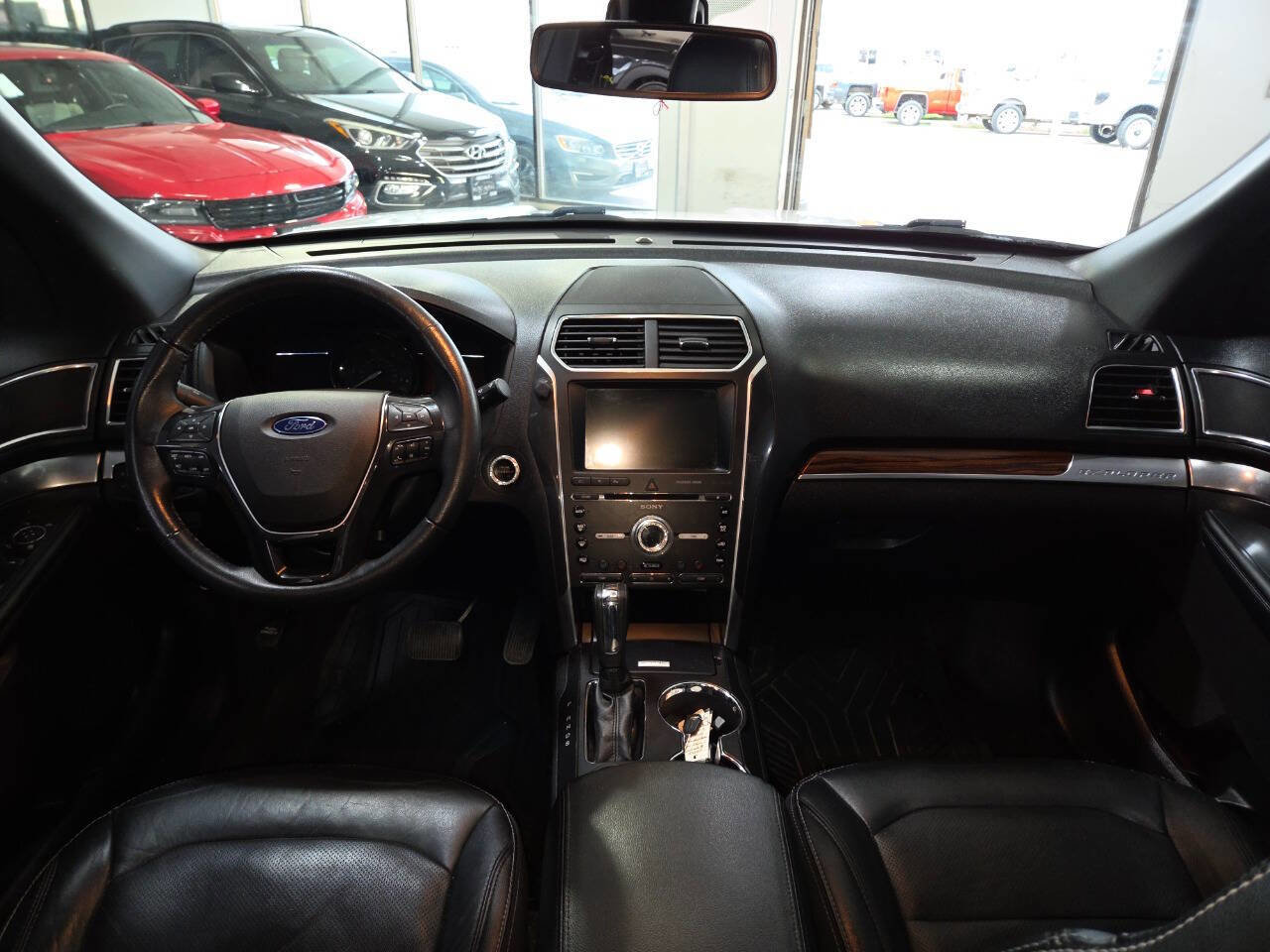 Used 2017 Ford Explorer Limited FWD image 24