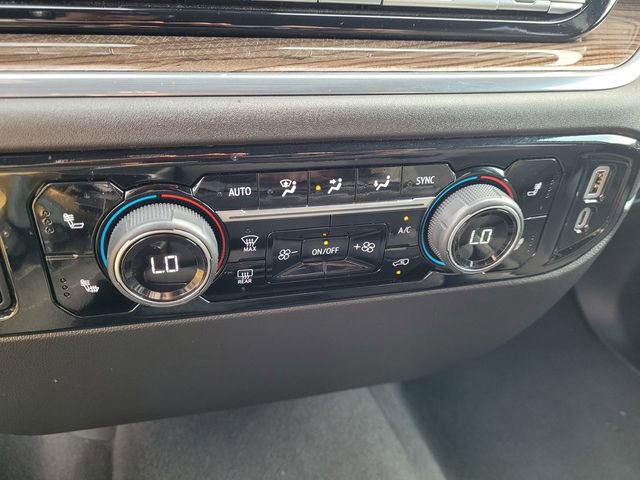 Used 2025 Chevrolet Silverado 1500 LT image 20