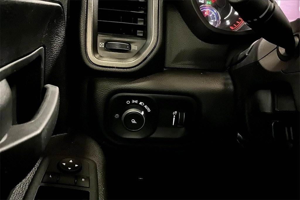 Used 2022 RAM 2500 Tradesman image 16