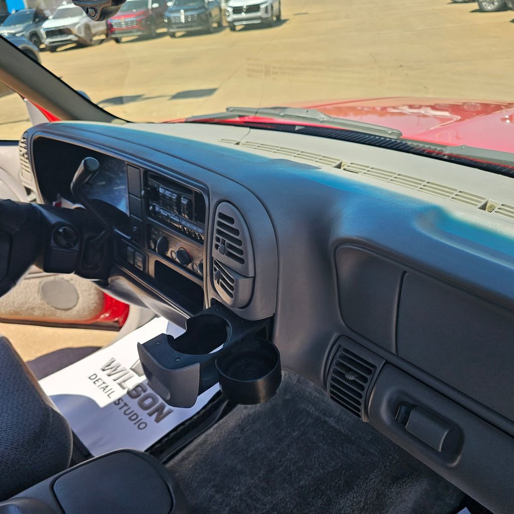 Used 1997 Chevrolet Tahoe 4WD 2-Door w/ Preferred Equipment Group 2 image 33
