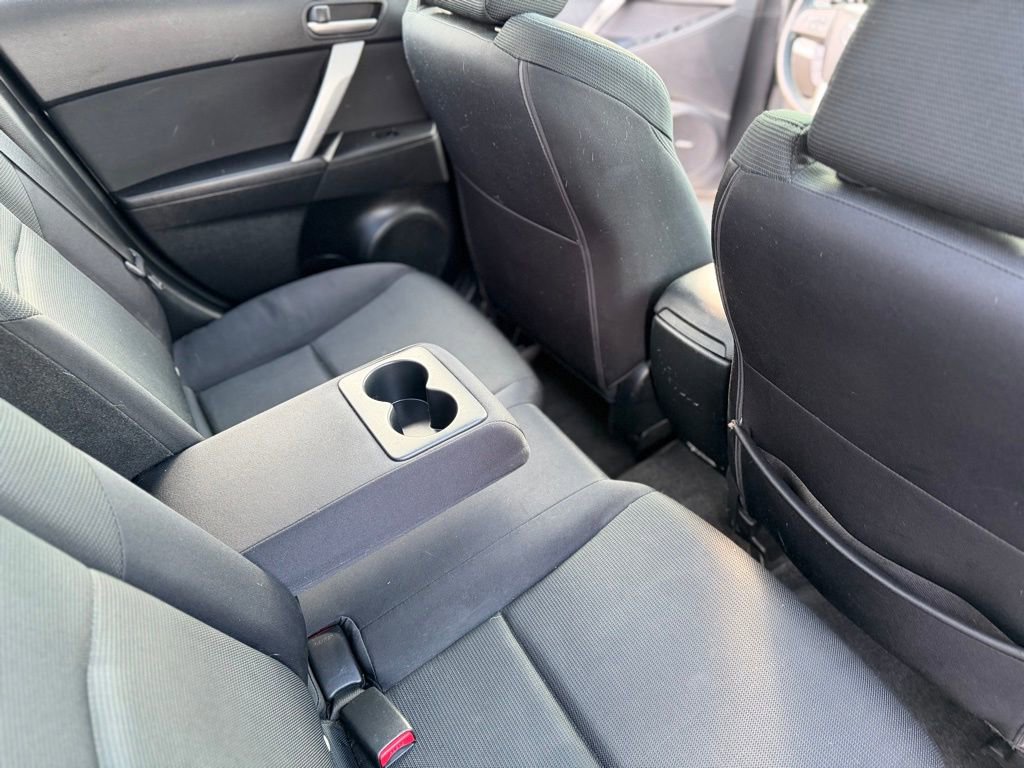 Used 2010 MAZDA MAZDA3 s Sport FWD image 19