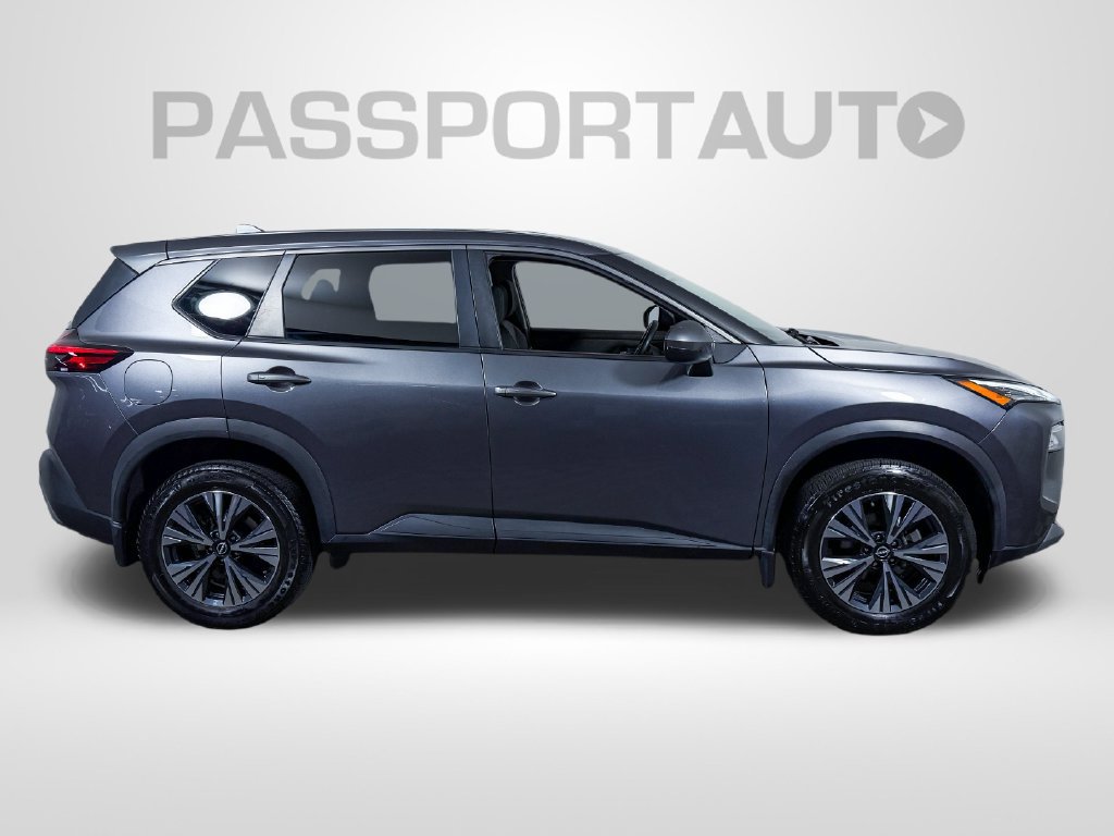 Certified 2022 Nissan Rogue SV FWD image 10