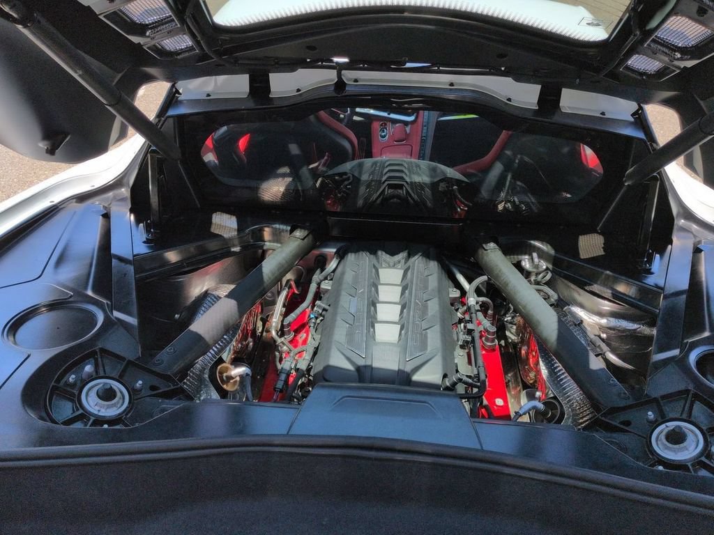 Used 2020 Chevrolet Corvette Stingray Preferred Cpe w/ 2LT Preferred Equipment Group RWD image 30