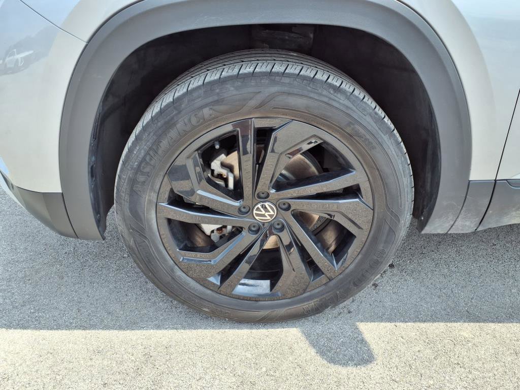 Used 2022 Volkswagen Atlas SE image 33