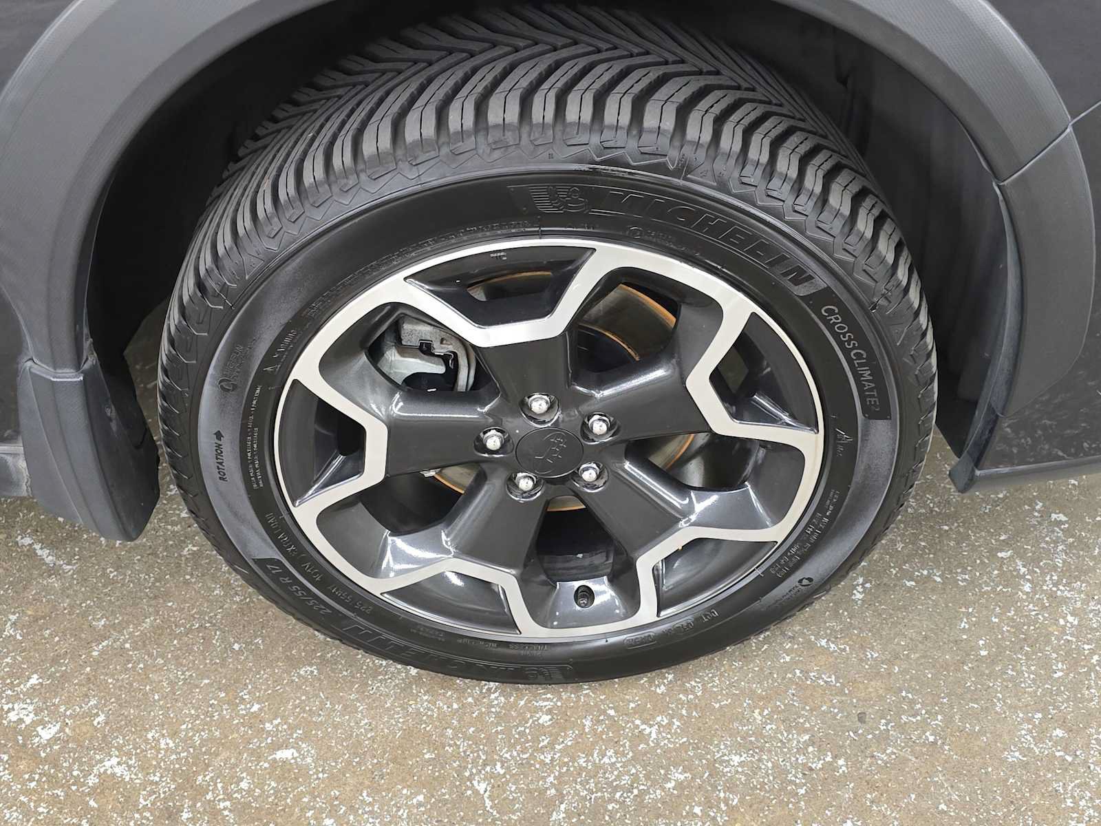 Used 2014 Subaru Crosstrek 2.0i Limited AWD/4WD image 9