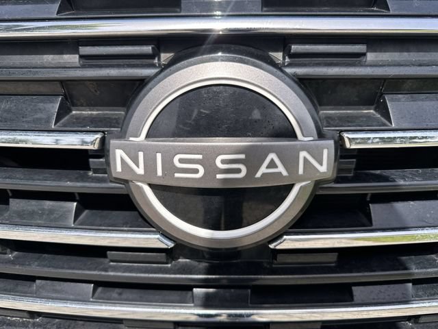 Used 2024 Nissan Rogue SV FWD image 10