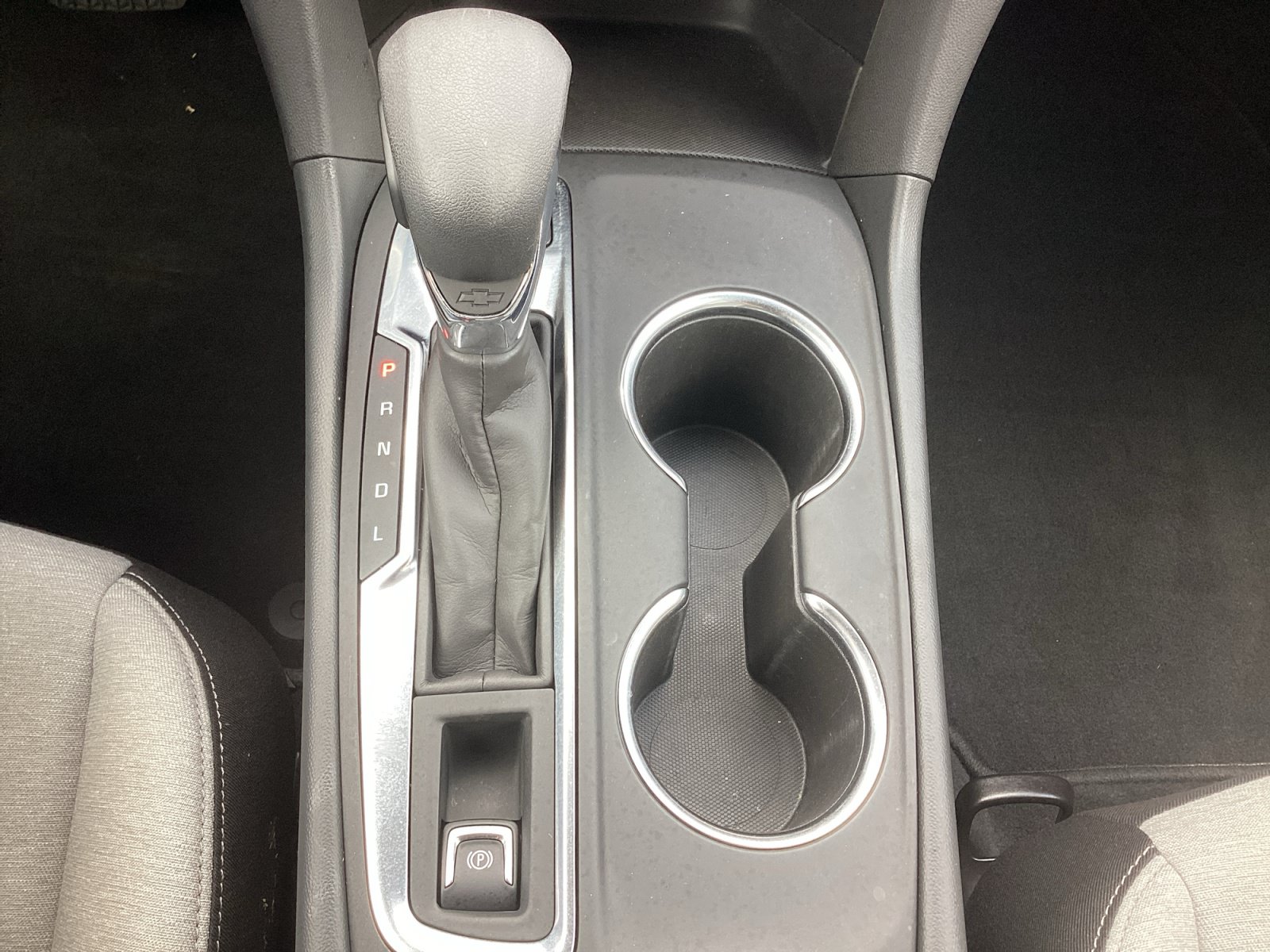 Used 2024 Chevrolet Equinox LS w/ LS Convenience Package AWD/4WD image 24
