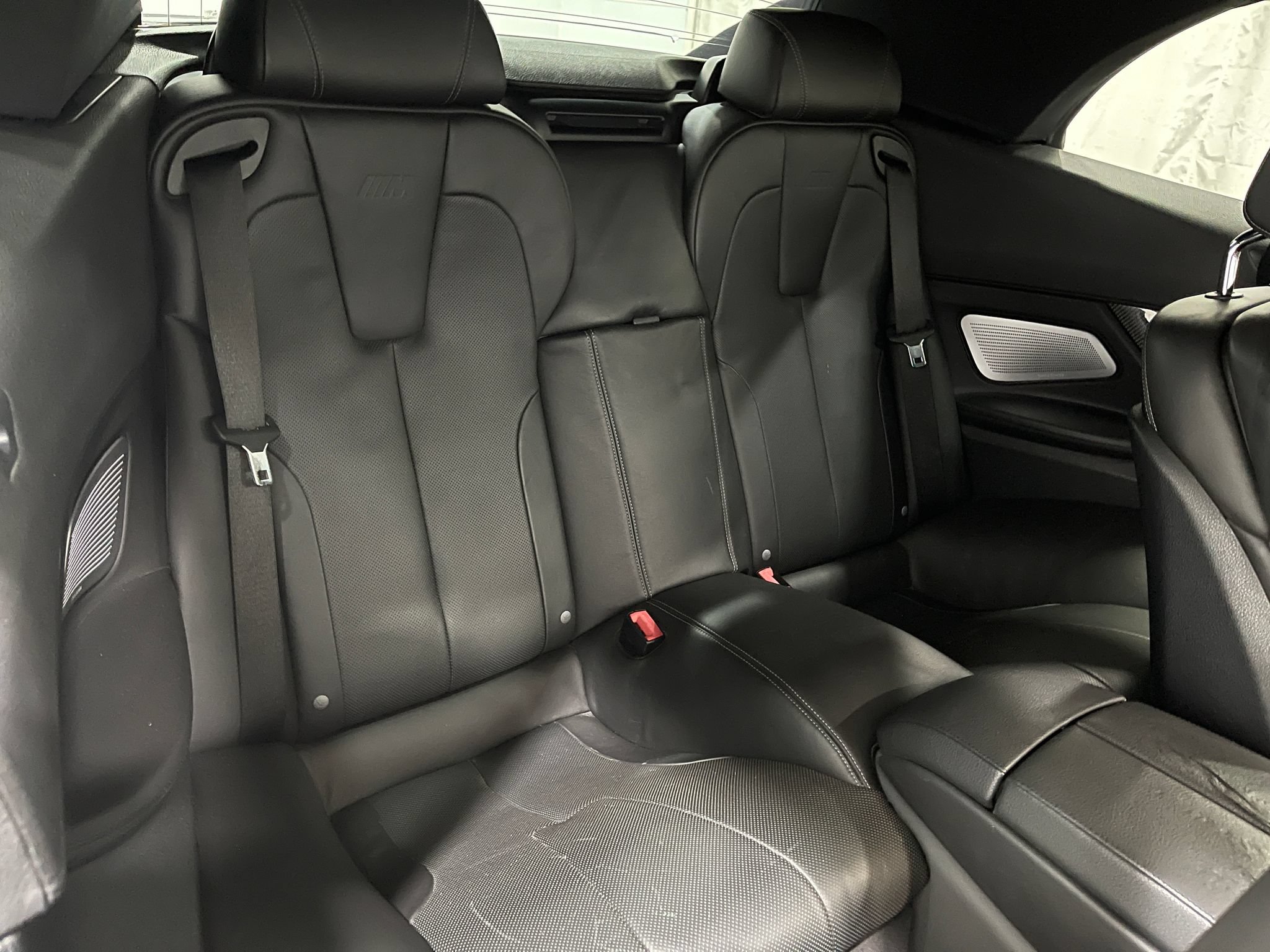 Used 2015 BMW M6 Convertible RWD image 30