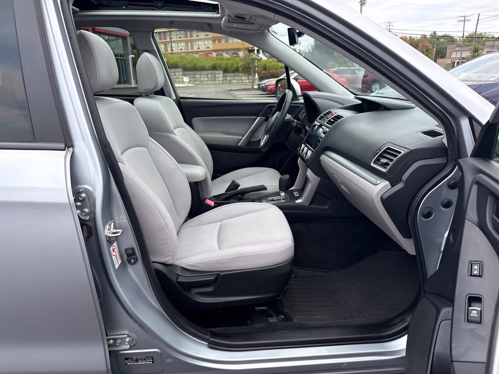 Used 2018 Subaru Forester 2.5i Premium w/ All-Weather Package AWD/4WD image 7