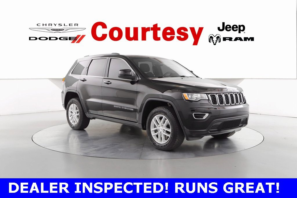 Used 2018 Jeep Grand Cherokee Laredo image 1