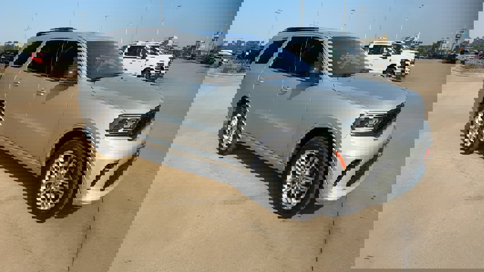 Used 2024 Dodge Durango GT image 3