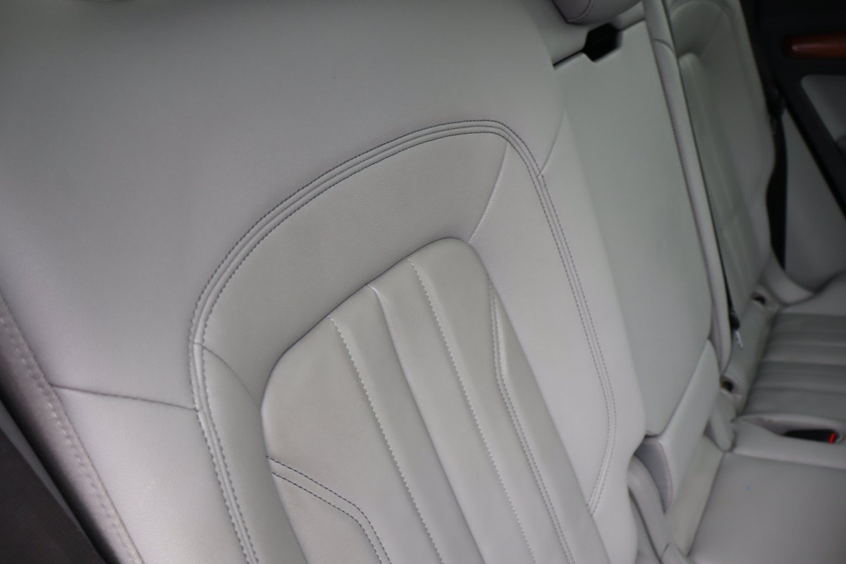 Used 2023 Audi Q5 2.0T Premium Plus AWD/4WD image 23