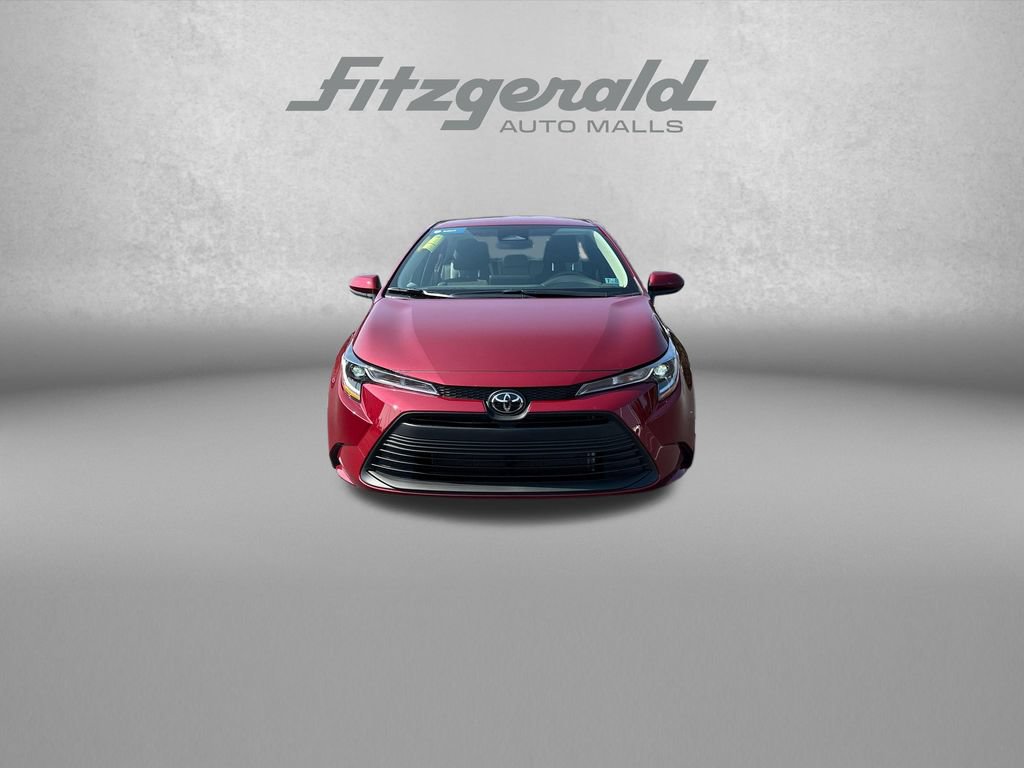 Used 2026 Toyota Corolla LE FWD video 2