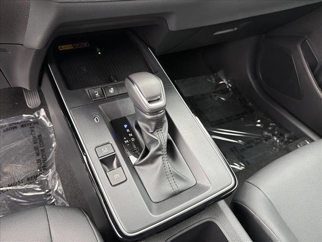 Certified 2026 Toyota Corolla Cross XLE w/ Convenience Package image 18