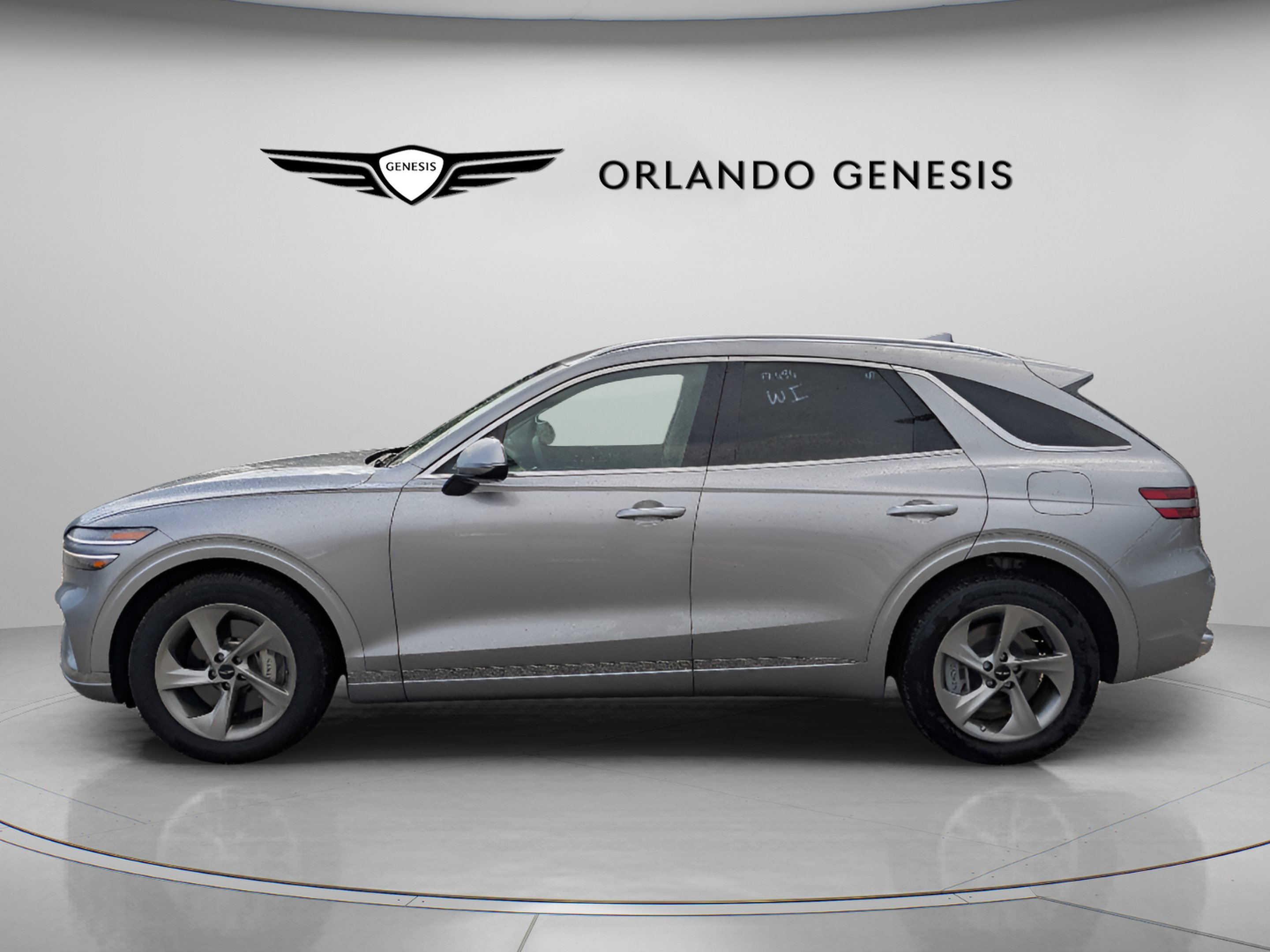 Used 2026 Genesis GV70 2.5T AWD/4WD image 4