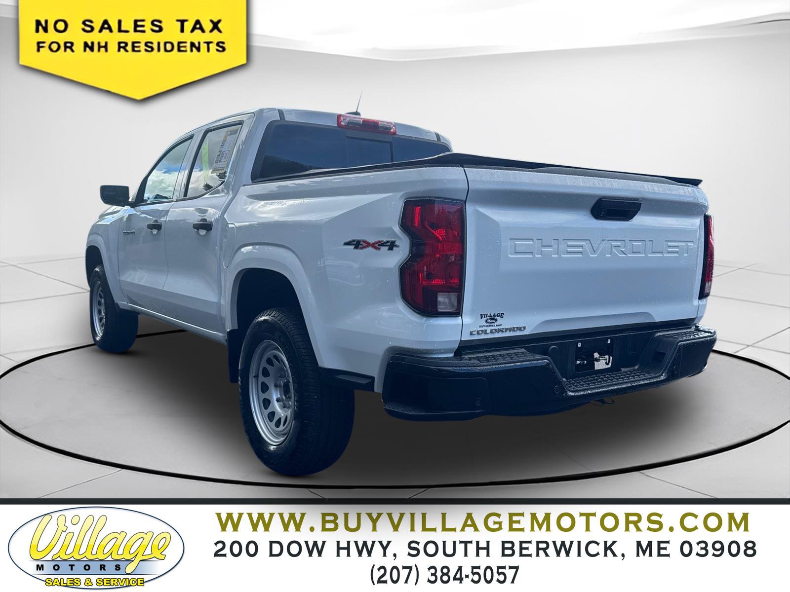 Used 2023 Chevrolet Colorado W/T w/ Safety Package AWD/4WD image 4