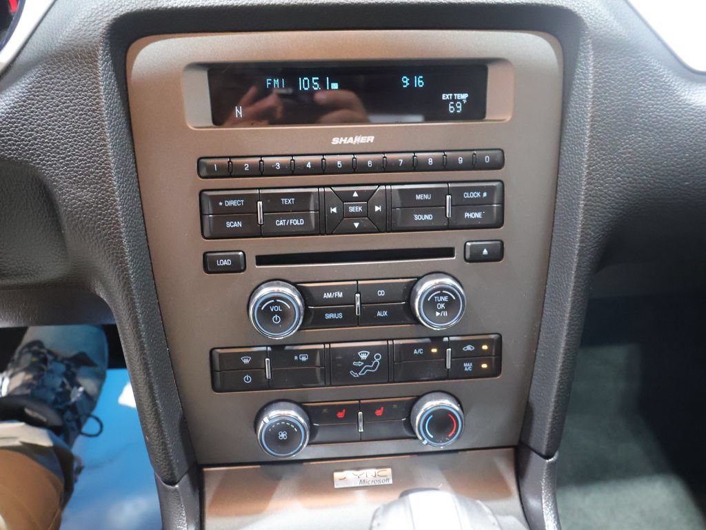 Used 2014 Ford Mustang GT Premium w/ Accessory Package 5 RWD image 18