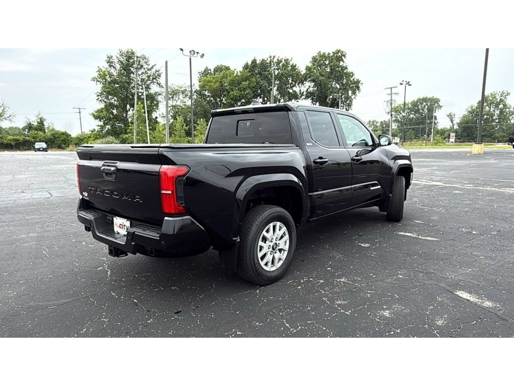 Certified 2024 Toyota Tacoma SR5 AWD/4WD image 7