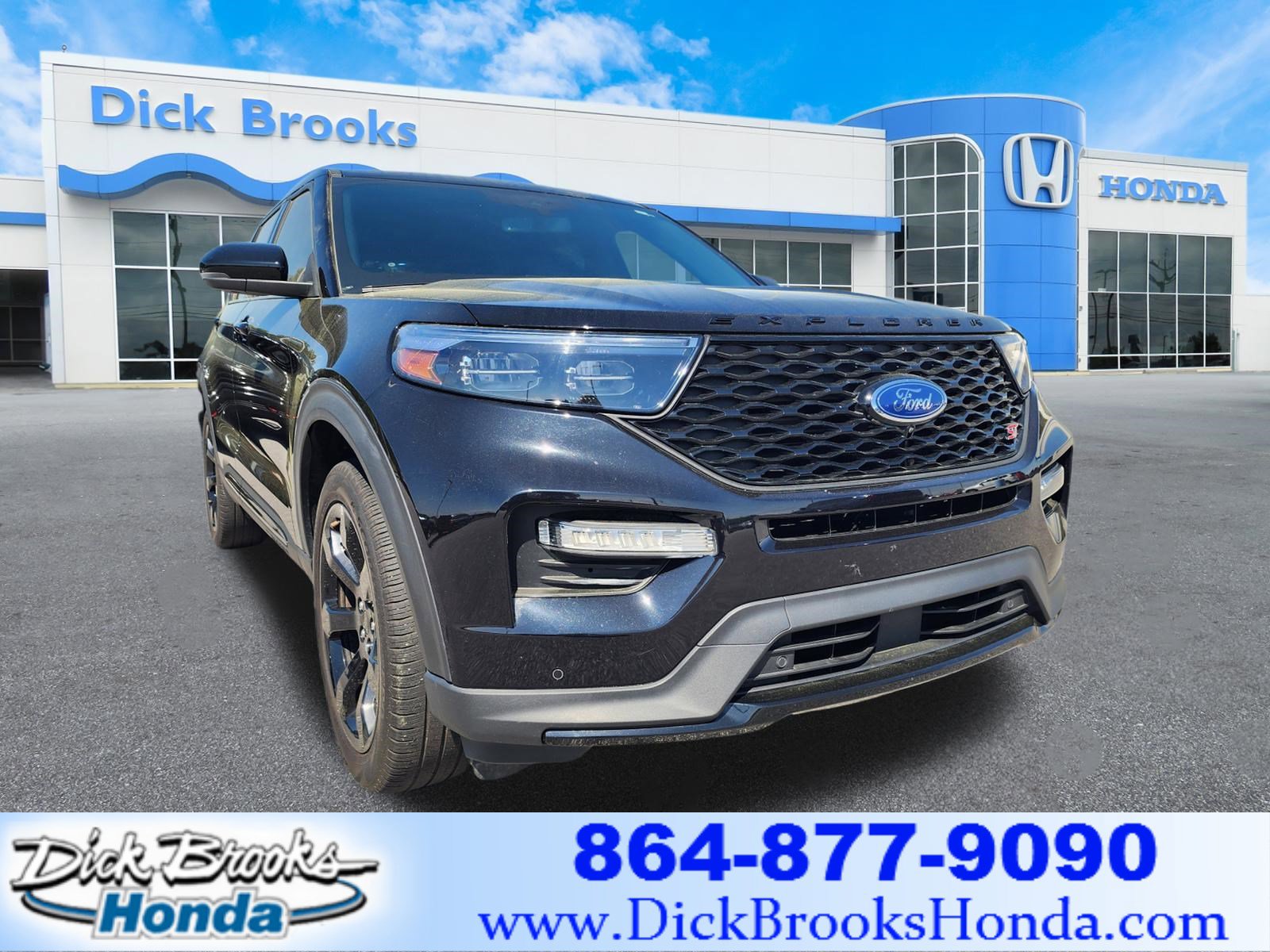 Used 2022 Ford Explorer ST w/ Equipment Group 401A image 1