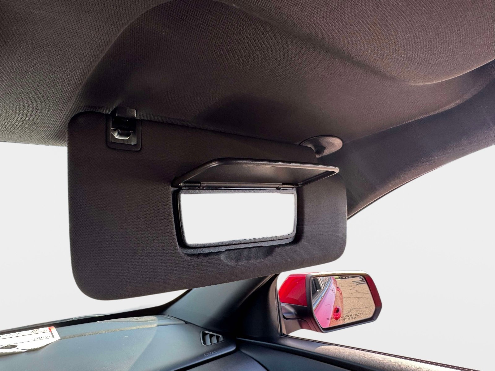 Used 2023 Chevrolet Traverse RS image 36