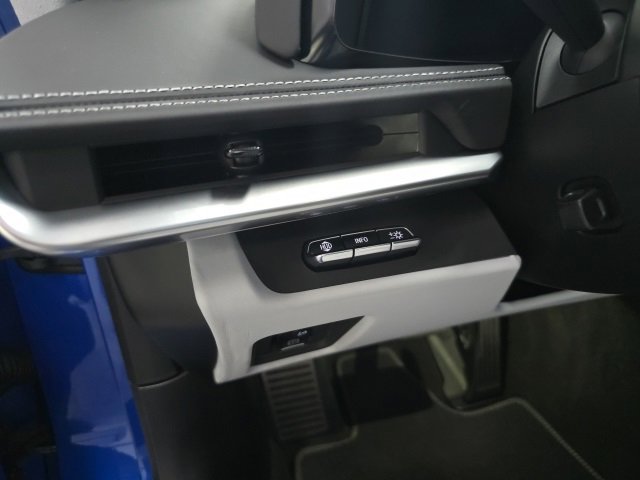 Used 2022 Chevrolet Corvette Stingray Premium Cpe w/ Z51 Performance Package image 14