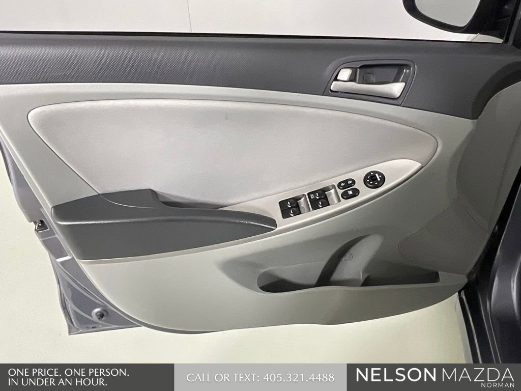 Used 2017 Hyundai Accent SE image 16