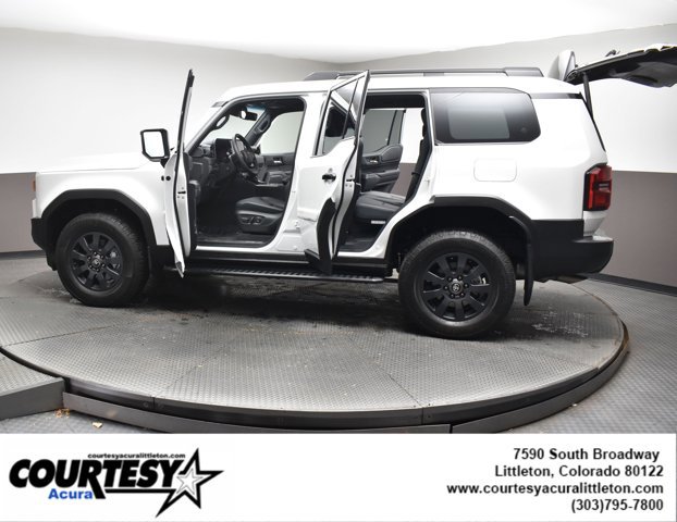 Used 2024 Toyota Land Cruiser image 47