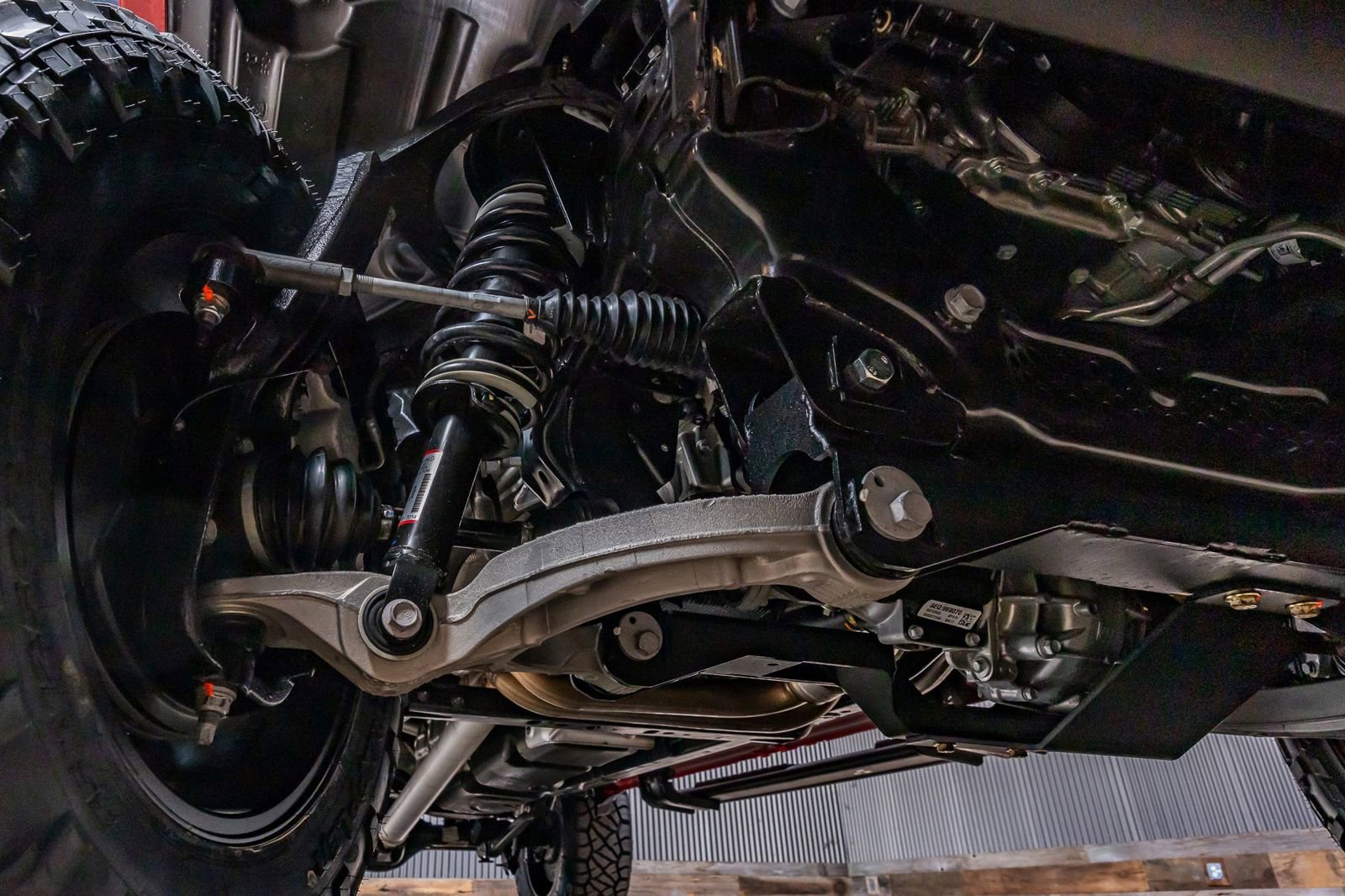 Used 2025 RAM 1500 Lone Star image 14