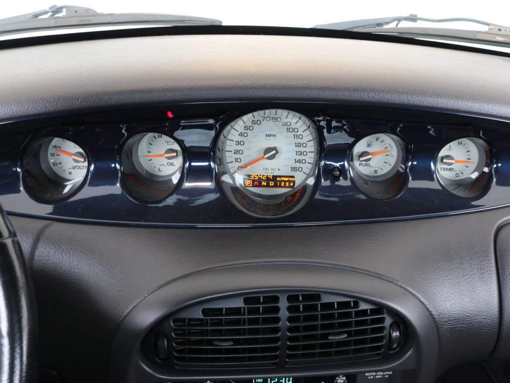 Used 2001 Chrysler Prowler RWD image 17