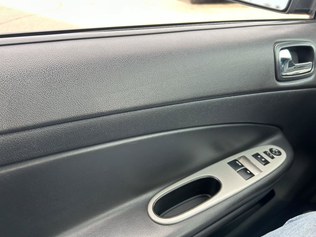 Used 2008 Chevrolet Cobalt Sport FWD image 22