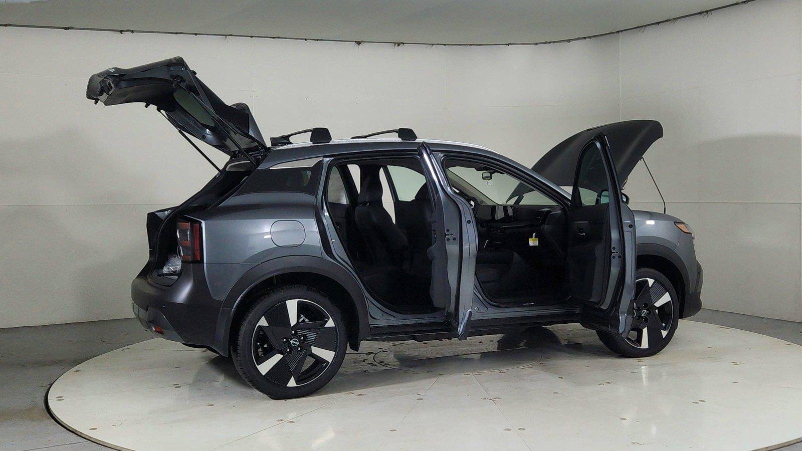 Used 2026 Nissan Kicks SR w/ Illumination Package AWD/4WD image 12