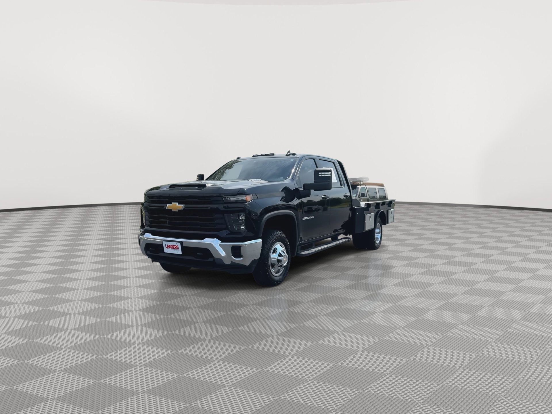 Used 2024 Chevrolet Silverado 3500 W/T w/ WT Convenience Package AWD/4WD image 4