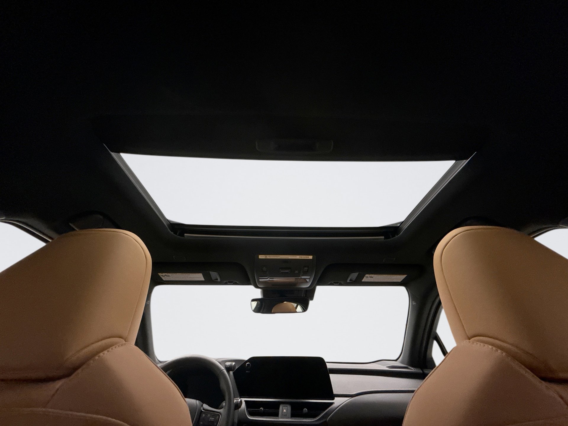 Used 2025 Lexus UX 300h AWD w/ Accessory Package (Z1) image 18