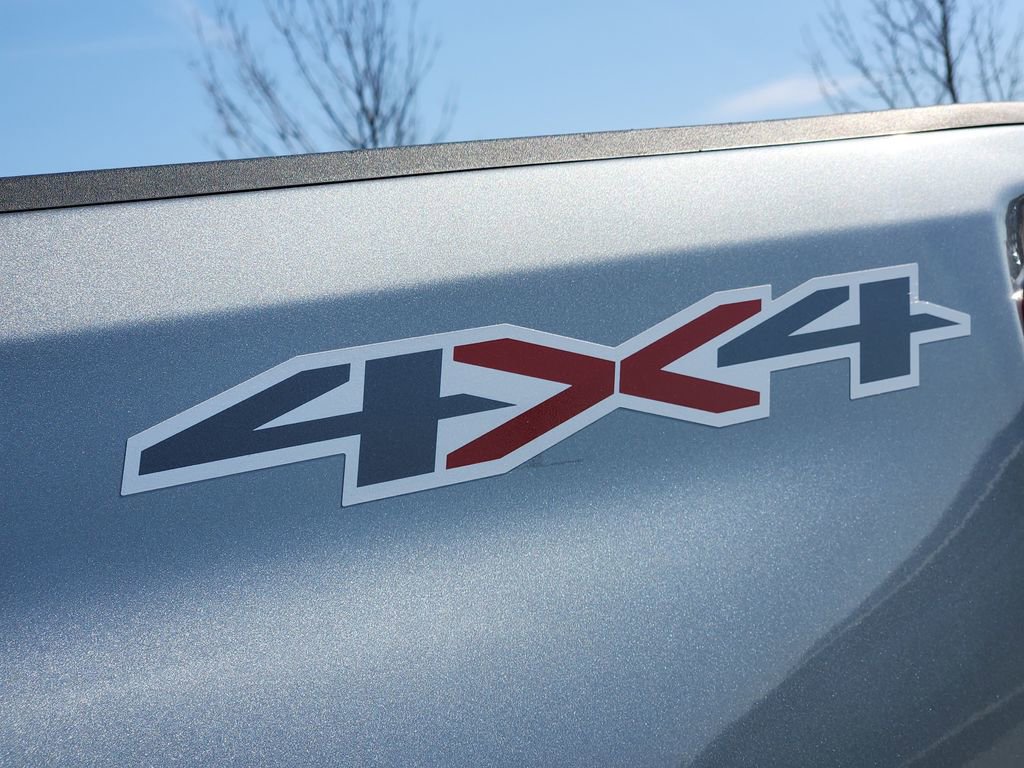 Used 2024 Chevrolet Silverado 3500 LT w/ Convenience Package image 15