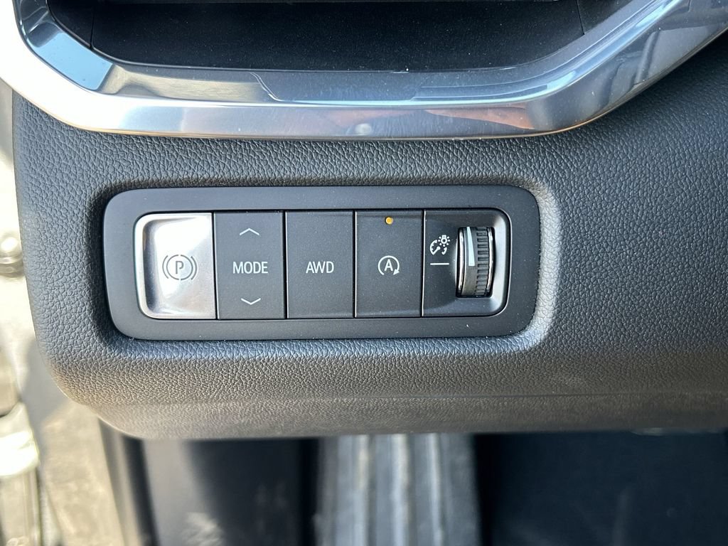 New 2026 GMC Acadia Elevation AWD/4WD image 18