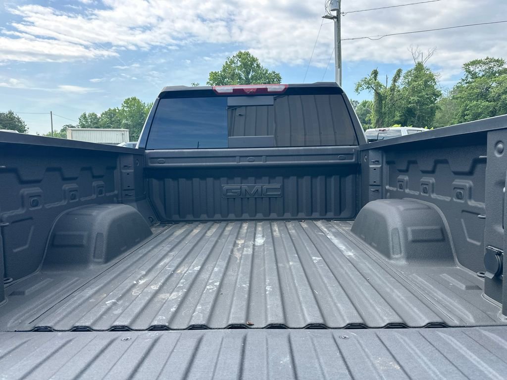 Used 2026 GMC Sierra 1500 AT4 w/ AT4 Premium Package AWD/4WD image 19