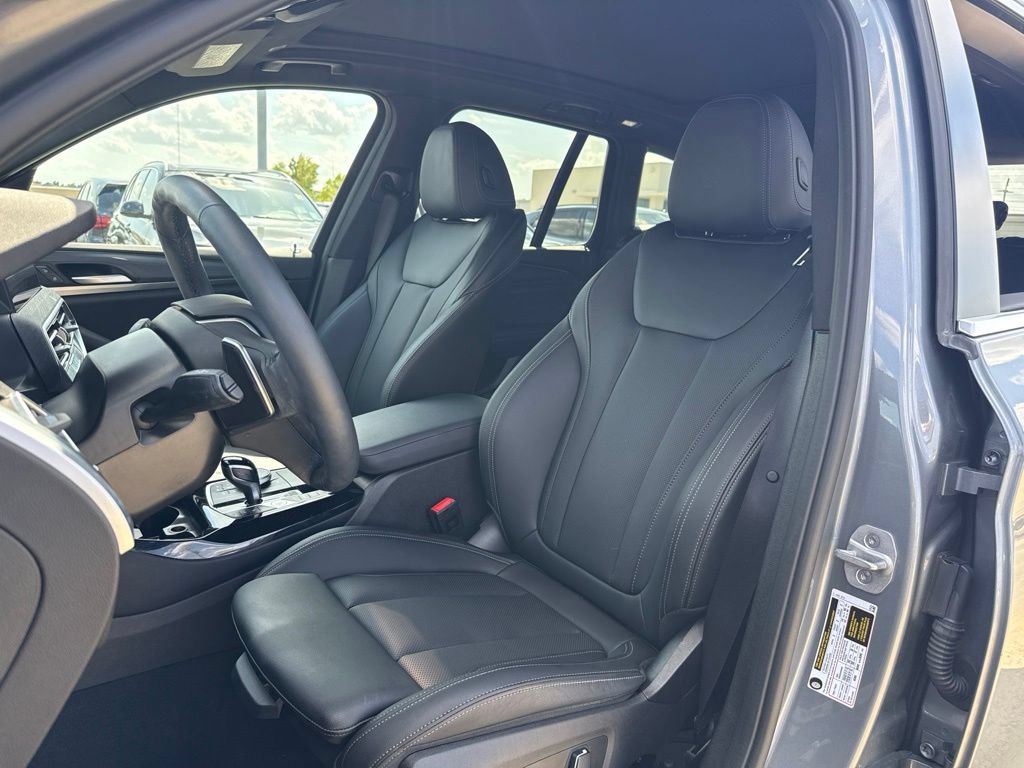 Certified 2024 BMW X3 sDrive30i w/ Premium Package RWD image 11