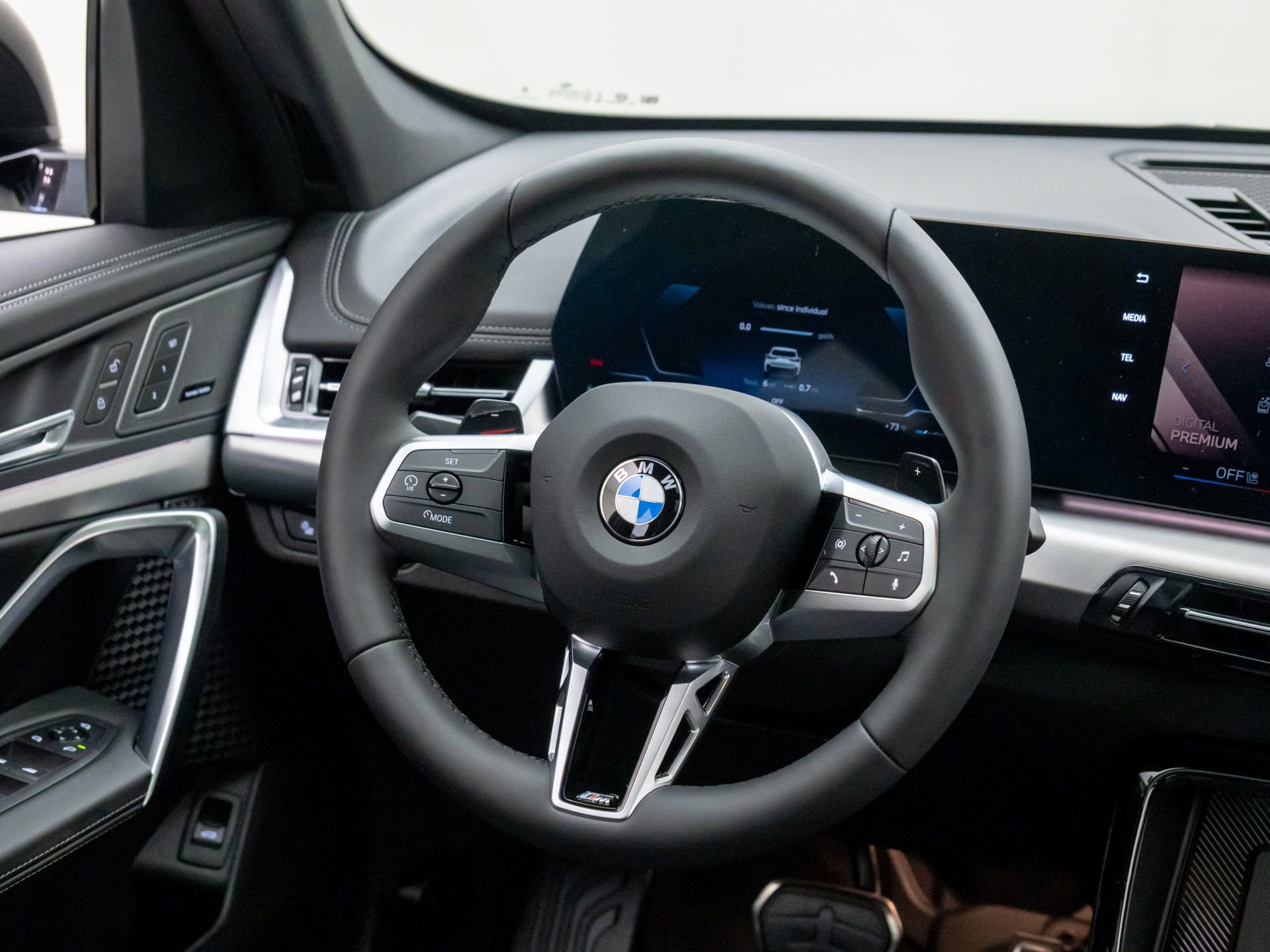 Certified 2026 BMW X1 xDrive28i AWD/4WD image 11