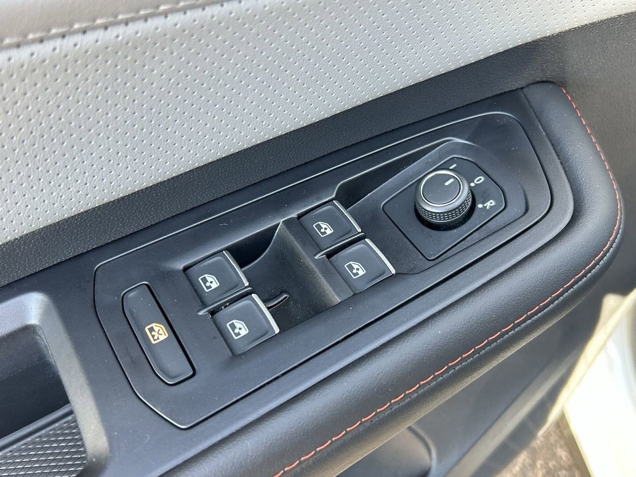 New 2026 Volkswagen Atlas Peak Edition image 17