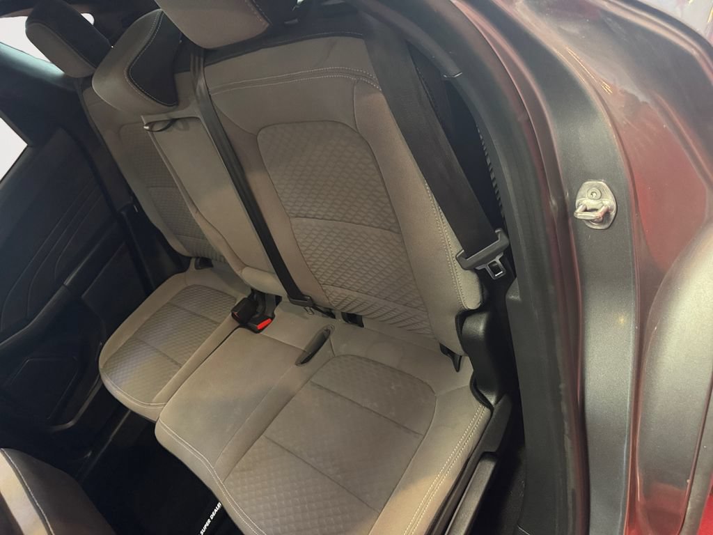 Used 2022 Ford Escape SE w/ Convenience Package FWD image 13