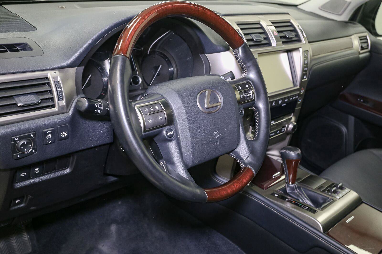 Used 2019 Lexus GX 460 Premium AWD/4WD image 23