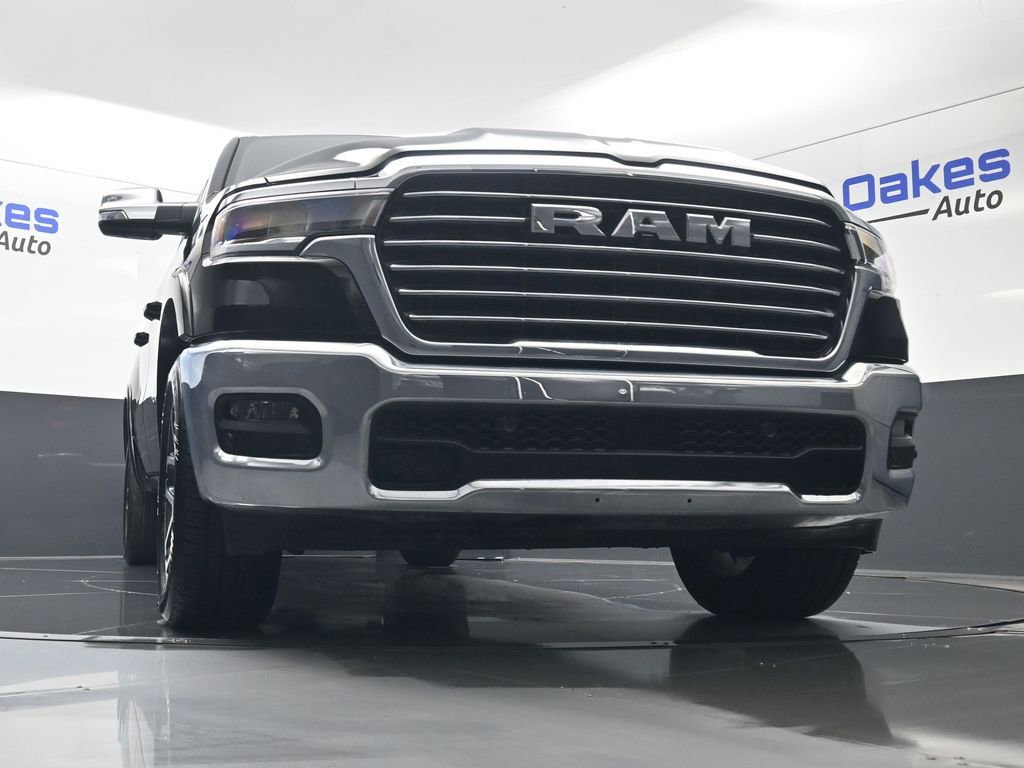 Used 2025 RAM 1500 Laramie image 38